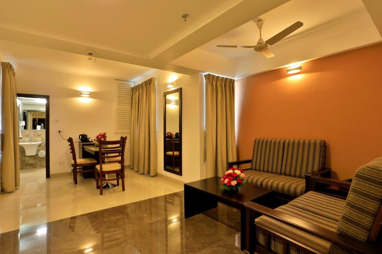 Hotel Sterling Thekkady Zewnętrze zdjęcie