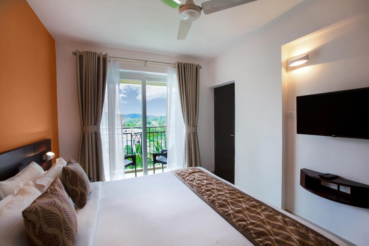 Hotel Sterling Thekkady Zewnętrze zdjęcie